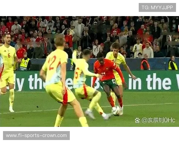 为什么轻微接触也算犯规?足球“接触犯规”的判罚逻辑揭秘 为什么轻微接触也算犯规?足球“接触犯规”的判罚逻辑揭秘