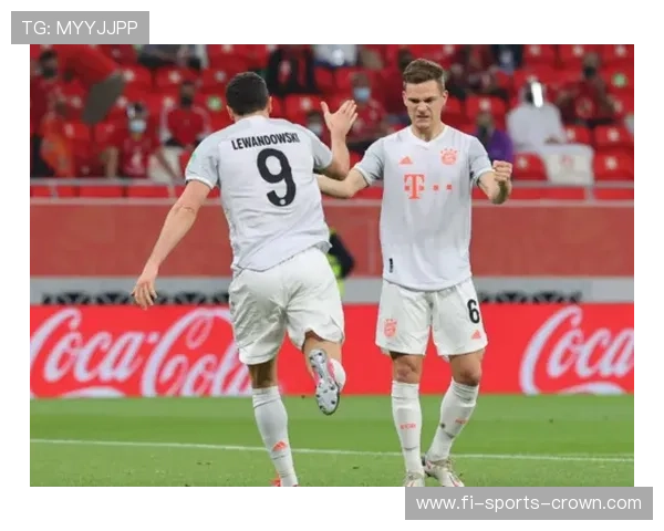 拜仁战术“大锅饭”风波，南大王攻击体系依赖莱万还是格纳布里？